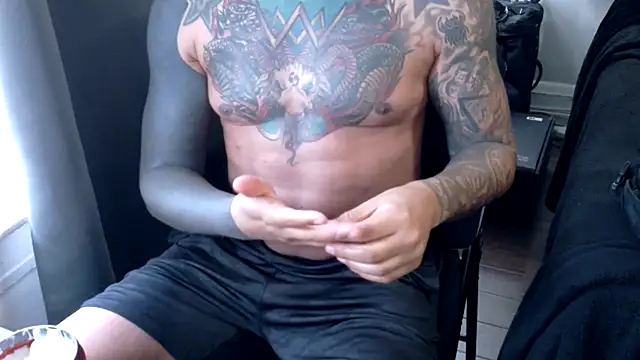 WyattBBC online show from March 13, 1:29 pm