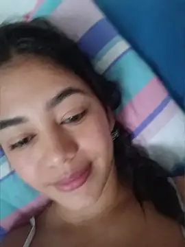 azzahara069 online show from May 23, 8:46 pm