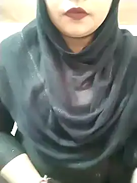 Snapshot of Indian-Nazia chatting on February 2, 9:40 am Indian-Nazia online show from February 2, 9:40 am