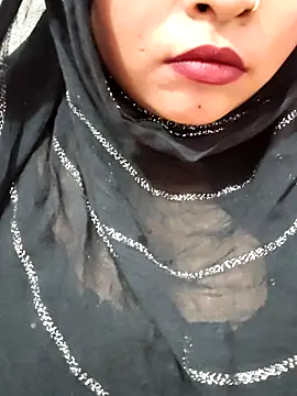 Snapshot of Indian-Nazia chatting on October 26, 7:42 pm Indian-Nazia online show from October 26, 7:42 pm