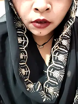 Snapshot of Indian-Nazia chatting on November 7, 8:42 pm Indian-Nazia online show from November 7, 8:42 pm