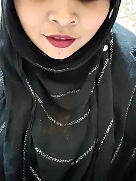 Snapshot of Indian-Nazia chatting on November 17, 6:35 pm Indian-Nazia online show from November 17, 6:35 pm