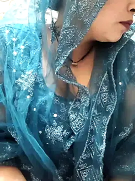 Snapshot of Indian-Nazia chatting on December 2, 6:58 pm Indian-Nazia online show from December 2, 6:58 pm