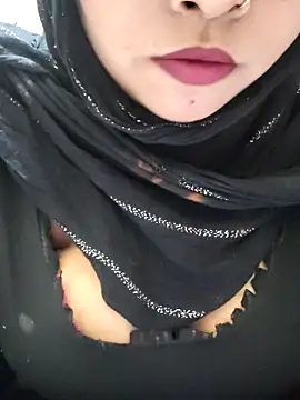 Snapshot of Indian-Nazia chatting on December 17, 6:14 pm Indian-Nazia online show from December 17, 6:14 pm