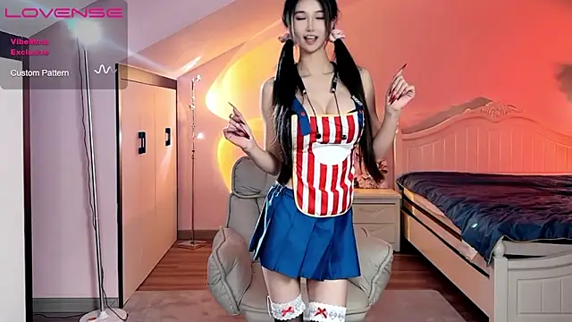 JoooJo  online show from October 18, 2:51 pm