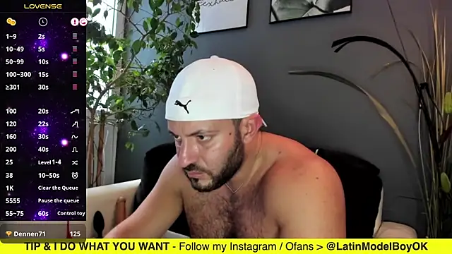 Snapshot of arielenbsas chatting on February 17, 10:03 pm arielenbsas online show from February 17, 10:03 pm