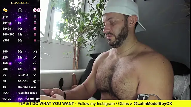 Snapshot of arielenbsas chatting on March 2, 3:59 pm arielenbsas online show from March 2, 3:59 pm