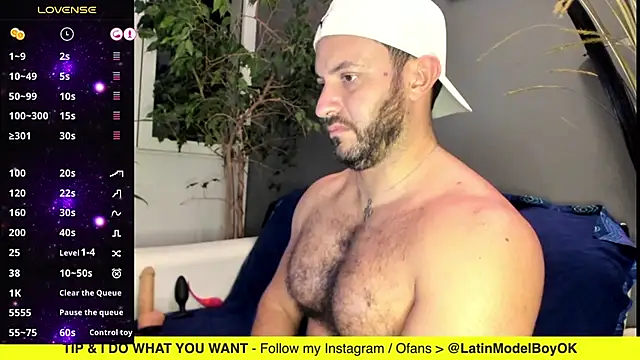 Snapshot of arielenbsas chatting on March 3, 4:47 am arielenbsas online show from March 3, 4:47 am