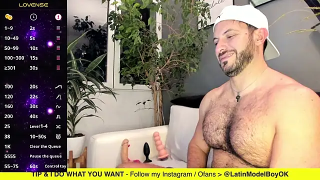 Snapshot of arielenbsas chatting on March 14, 3:04 am arielenbsas online show from March 14, 3:04 am