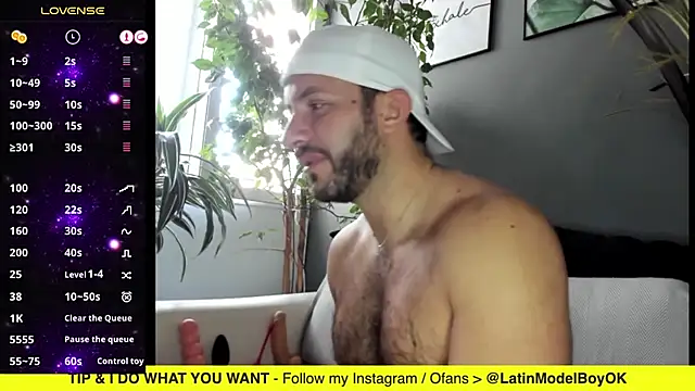 Snapshot of arielenbsas chatting on March 17, 12:14 pm arielenbsas online show from March 17, 12:14 pm