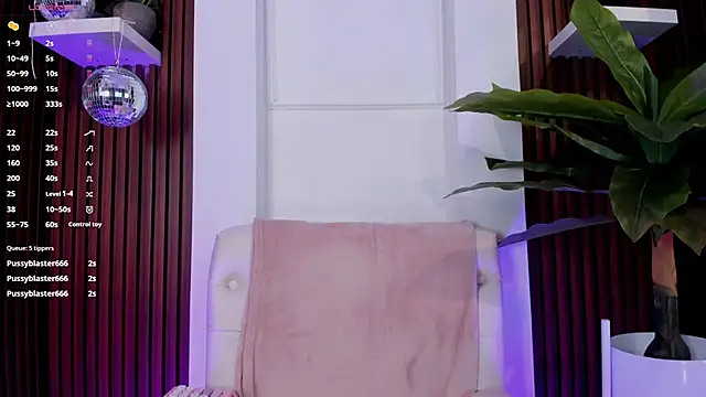 Snapshot of Anybuny chatting on January 22, 2:46 pm Anybuny online show from January 22, 2:46 pm