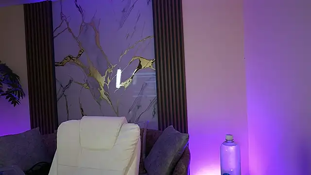 Snapshot of Anybuny chatting on October 10, 11:31 am Anybuny online show from October 10, 11:31 am