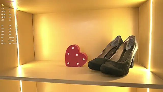 Snapshot of Anybuny chatting on November 21, 12:26 pm Anybuny online show from November 21, 12:26 pm