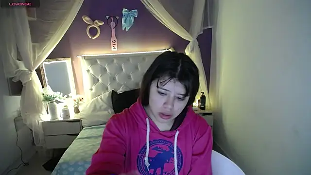 Ingrid Casas online show from January 22, 10:37 pm