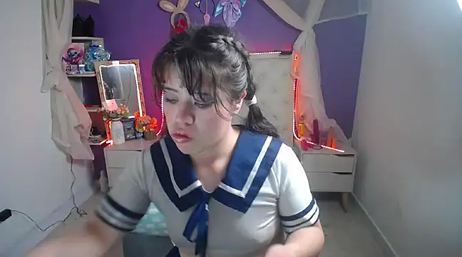 Ingrid Casas online show from February 1, 1:23 am