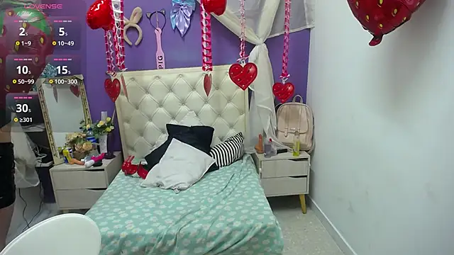 Ingrid Casas online show from February 14, 11:31 pm