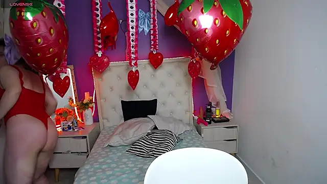 Ingrid Casas online show from February 18, 11:52 pm