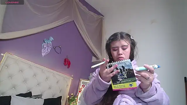 Ingrid Casas online show from March 11, 3:48 am