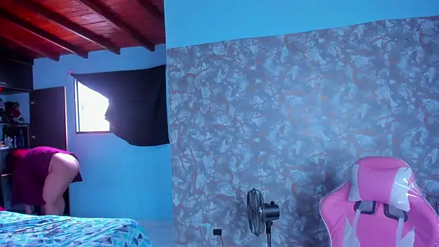 AngelaCoffee online show from February 28, 9:16 pm