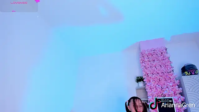 arianna gren online show from October 15, 3:56 pm