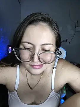 Snapshot of dani123unica chatting on May 23, 11:20 pm dani123unica online show from May 23, 11:20 pm