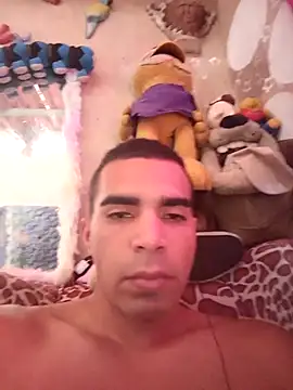 Snapshot of Tedoysexo23 chatting on February 7, 1:43 pm Tedoysexo23 online show from February 7, 1:43 pm