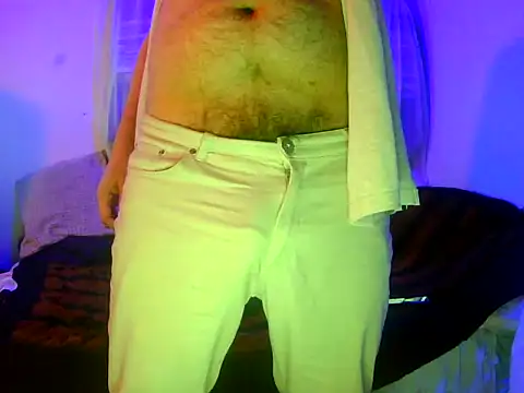 BushBator online show from December 9, 8:22 am