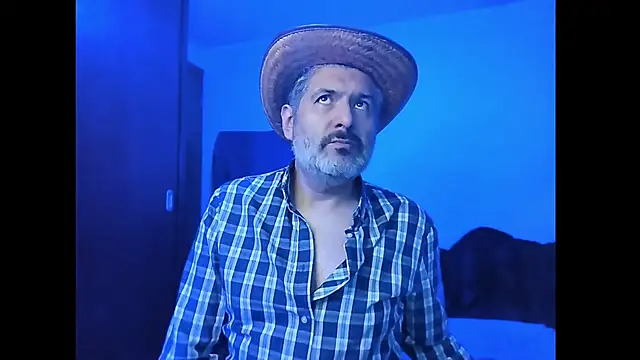 BushBator online show from December 15, 6:39 am