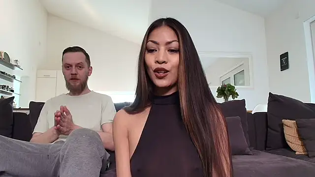 Snapshot of xKimRose chatting on February 21, 11:11 am xKimRose online show from February 21, 11:11 am