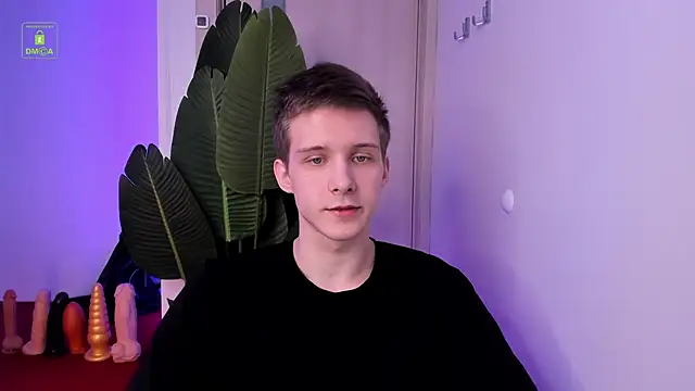 Snapshot of MarkGWalker chatting on February 17, 10:40 am MarkGWalker online show from February 17, 10:40 am