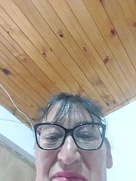 clarita 01 online show from March 22, 2:20 pm