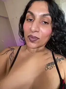 Indianbutter11 online show from January 12, 9:08 am