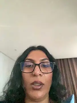 Indianbutter11 online show from November 8, 3:18 am