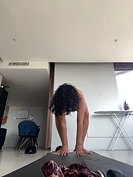 Indianbutter11 online show from November 23, 6:13 am