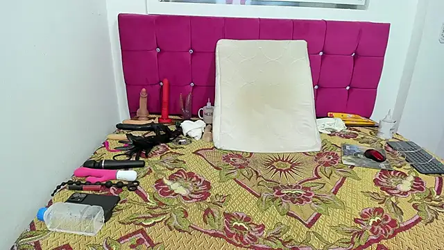 amaranta c online show from March 17, 9:34 pm