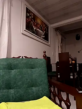 amaranta c online show from October 1, 11:55 pm