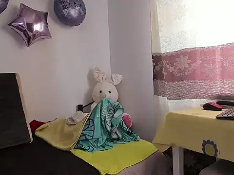 amaranta c online show from October 16, 12:50 pm