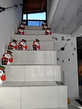 amaranta c online show from December 3, 1:09 pm