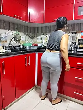 amaranta c online show from December 14, 5:29 pm