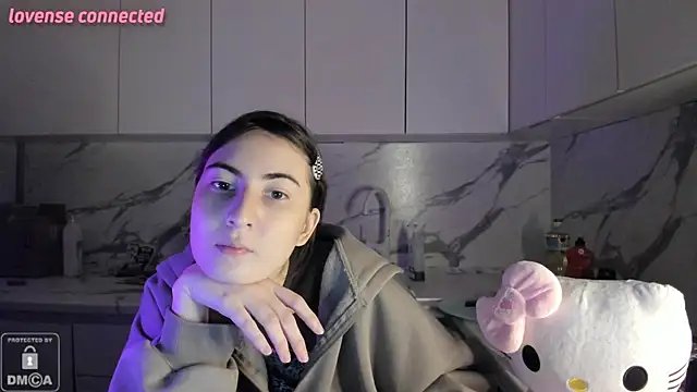 Snapshot of Ayesha_Thebestt chatting on January 15, 3:38 pm Ayesha Thebestt online show from January 15, 3:38 pm