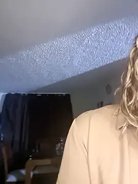 kitty 84 online show from November 20, 9:20 am