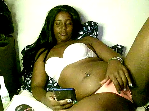 Snapshot of lavishh_linds chatting on January 10, 9:55 am lavishh linds online show from January 10, 9:55 am