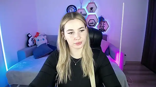 SabrinViolet online show from November 22, 9:08 am