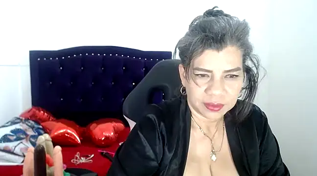vikyadams online show from February 21, 2:50 am