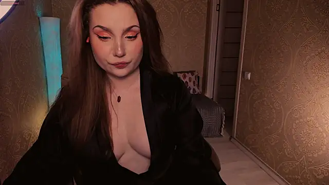 Eesmaaarrr online show from March 18, 11:30 pm