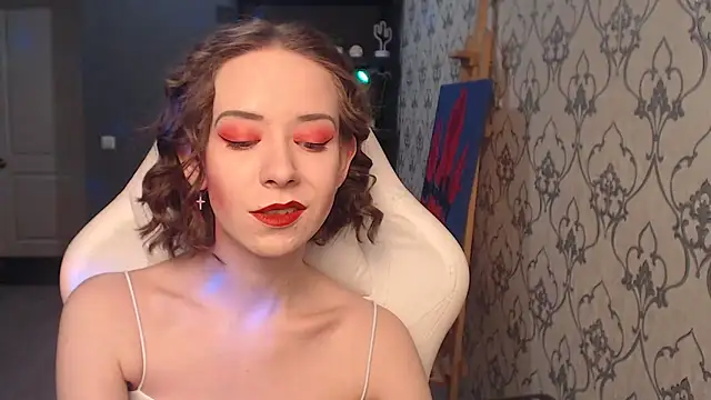 FascinatingEyess online show from April 17, 8:34 pm