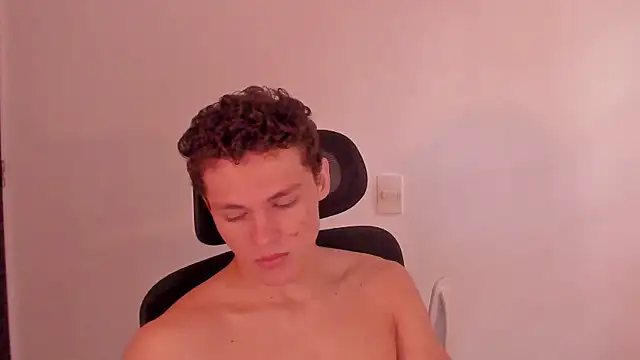 laurent nova online show from March 21, 9:07 pm