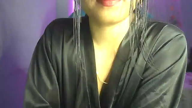 Queenhimanshi online show from February 2, 9:13 pm