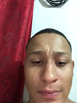 Snapshot of thomasjones_ chatting on March 13, 1:21 am thomasjones online show from March 13, 1:21 am