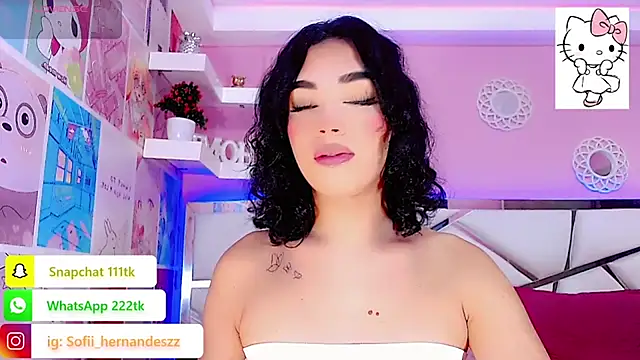 Snapshot of Sofi_hdz chatting on February 26, 12:05 am Sofi hdz online show from February 26, 12:05 am